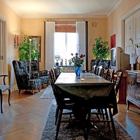Eklanda Bed & Breakfast กอเทนเบิร์ก ภายนอก รูปภาพ