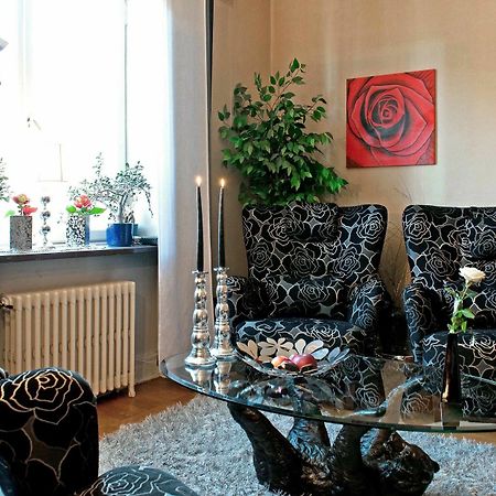 Eklanda Bed & Breakfast กอเทนเบิร์ก ภายนอก รูปภาพ