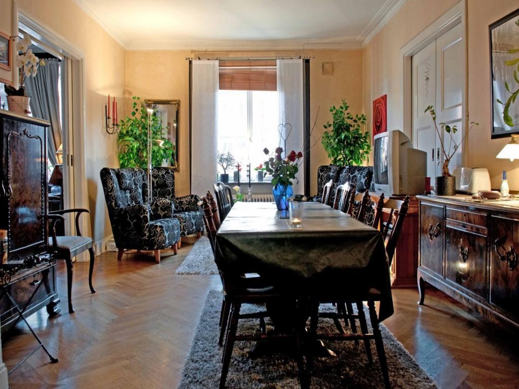 Eklanda Bed & Breakfast กอเทนเบิร์ก ภายนอก รูปภาพ